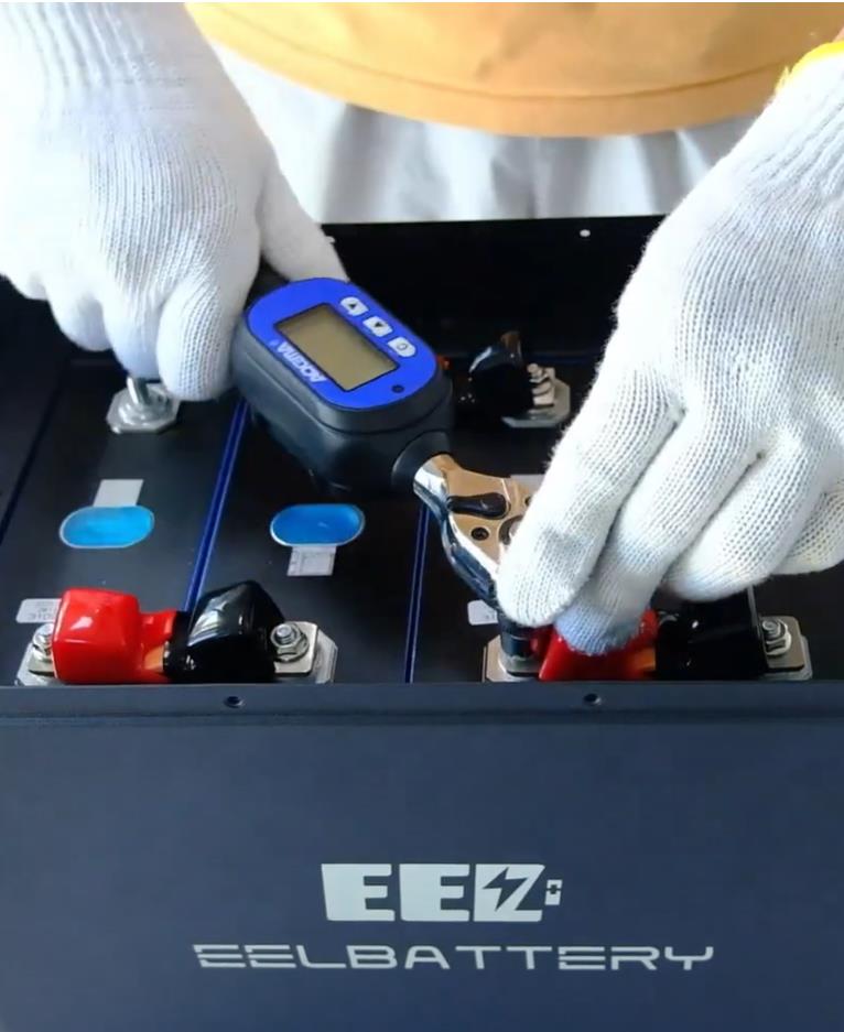 EEL 12V V2 battery pack assembly process