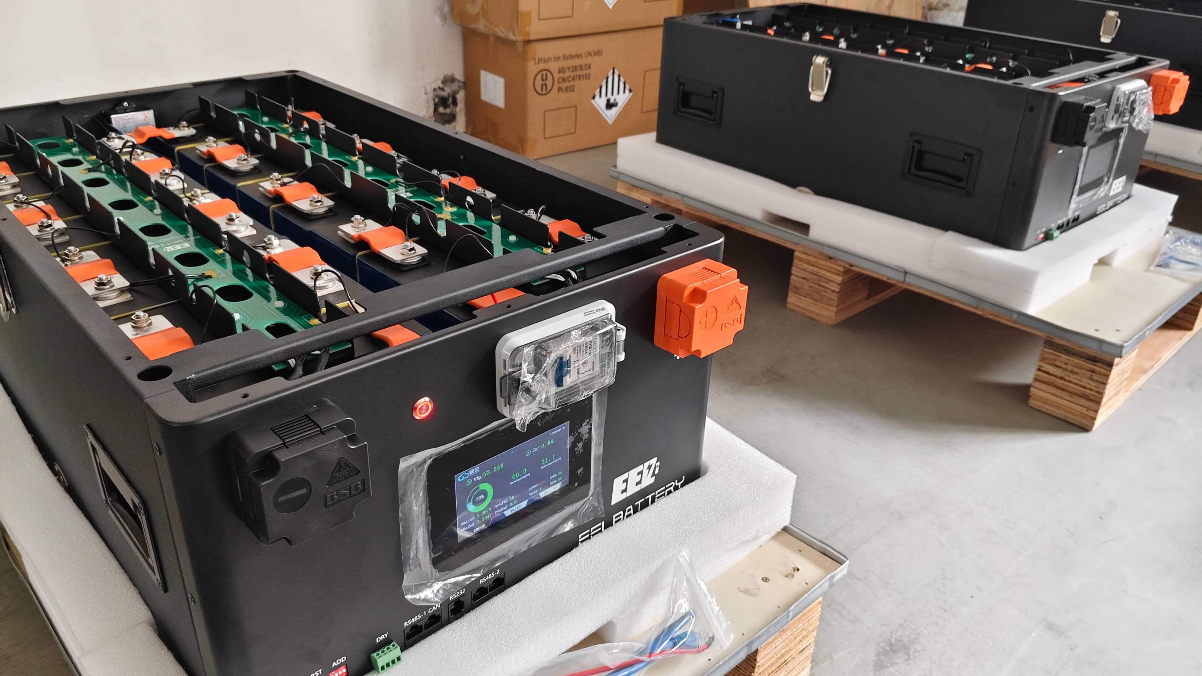 16kwh battery assembled using EEL 48V JK V6 battery box